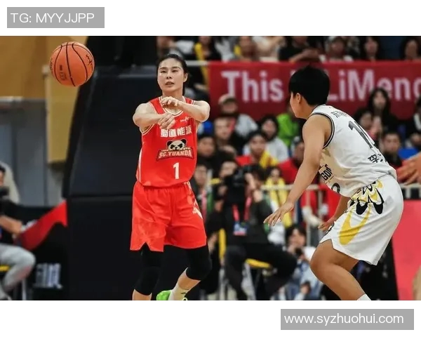 江苏女篮迎战大庆女篮决战WCBA赛场展现巅峰对决 江苏女篮迎战大庆女篮决战WCBA赛场展现巅峰对决