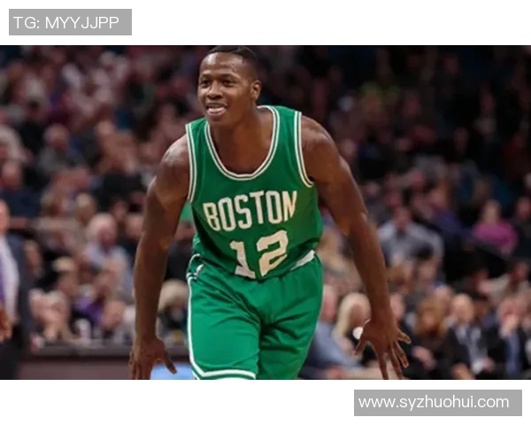 特里罗齐尔的篮球之路与成长历程探讨 特里罗齐尔的篮球之路与成长历程探讨