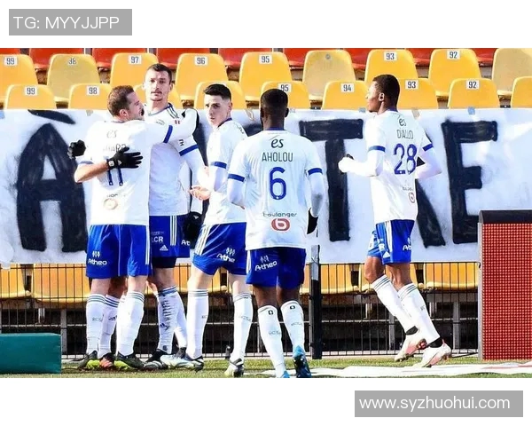 史特拉斯堡与卡昂的精彩对决揭示法甲联赛的激烈竞争与球队实力较量 史特拉斯堡与卡昂的精彩对决揭示法甲联赛的激烈竞争与球队实力较量