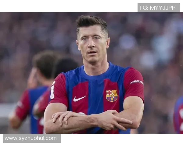 莱万欧冠赛场火力全开10场12球稳居射手榜首位 莱万欧冠赛场火力全开10场12球稳居射手榜首位