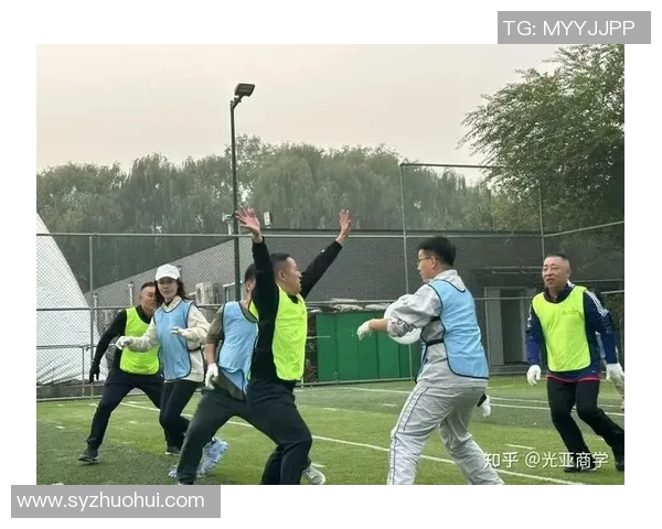 广州飞盘队在比赛中的快速转换与战术得失分析MBA